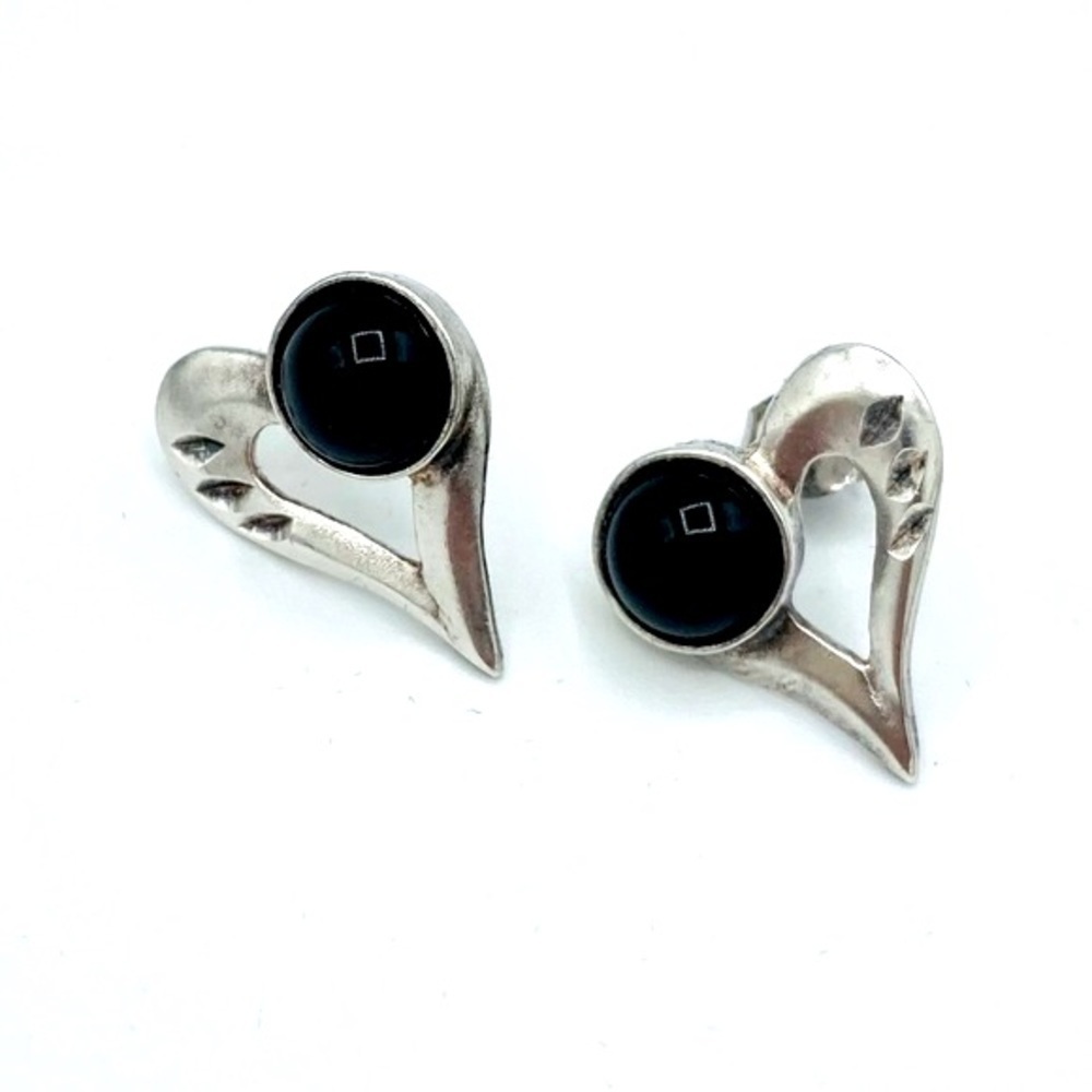 Vintage Sterling‎ Silver Onyx Heart Post Earrings, EUC